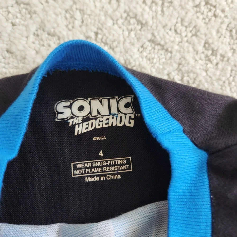 Kids Sonic the Hedgehog Creepin It Real Long Sleeve Pajama Shirt Size 4 NWT‎